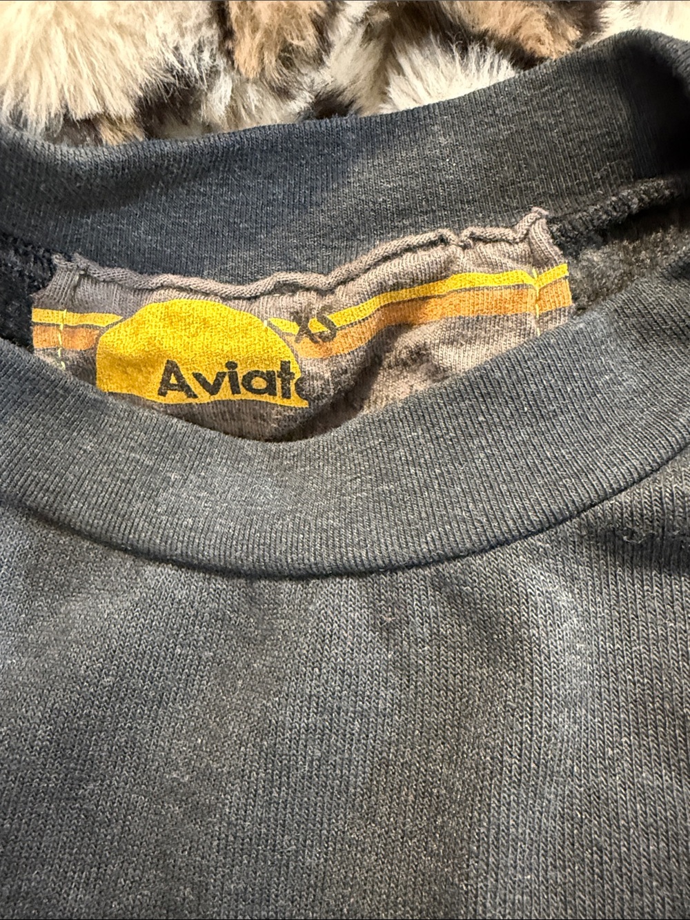 AVIATOR NATION SIZE XS CREWNECK MINT LIGHTNING BOLT GENTLY USED - Picture 2 of 3